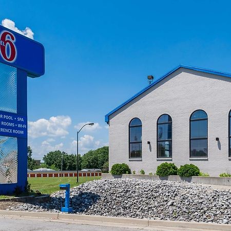 Motel 6-Richmond, In 外观 照片