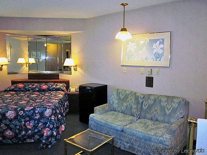 Motel 6-Richmond, In 外观 照片