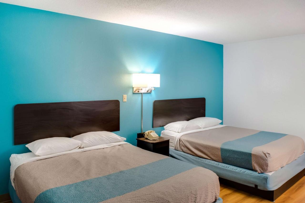 Motel 6-Richmond, In 外观 照片