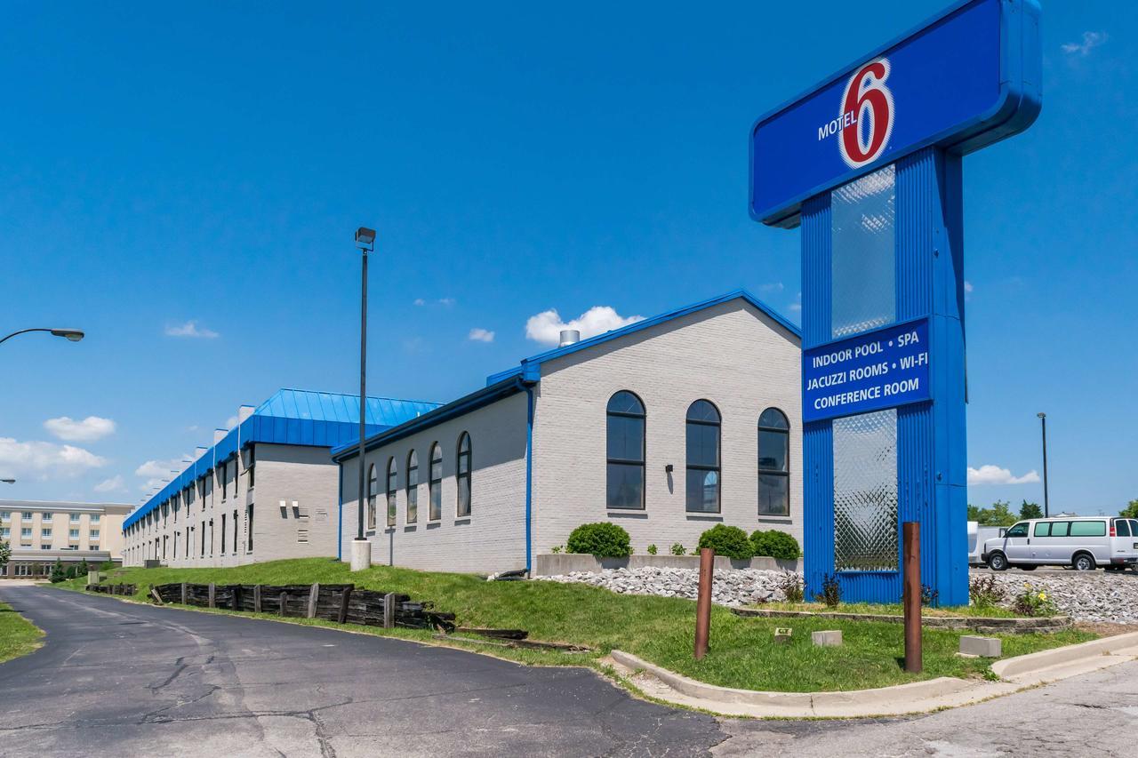 Motel 6-Richmond, In 外观 照片