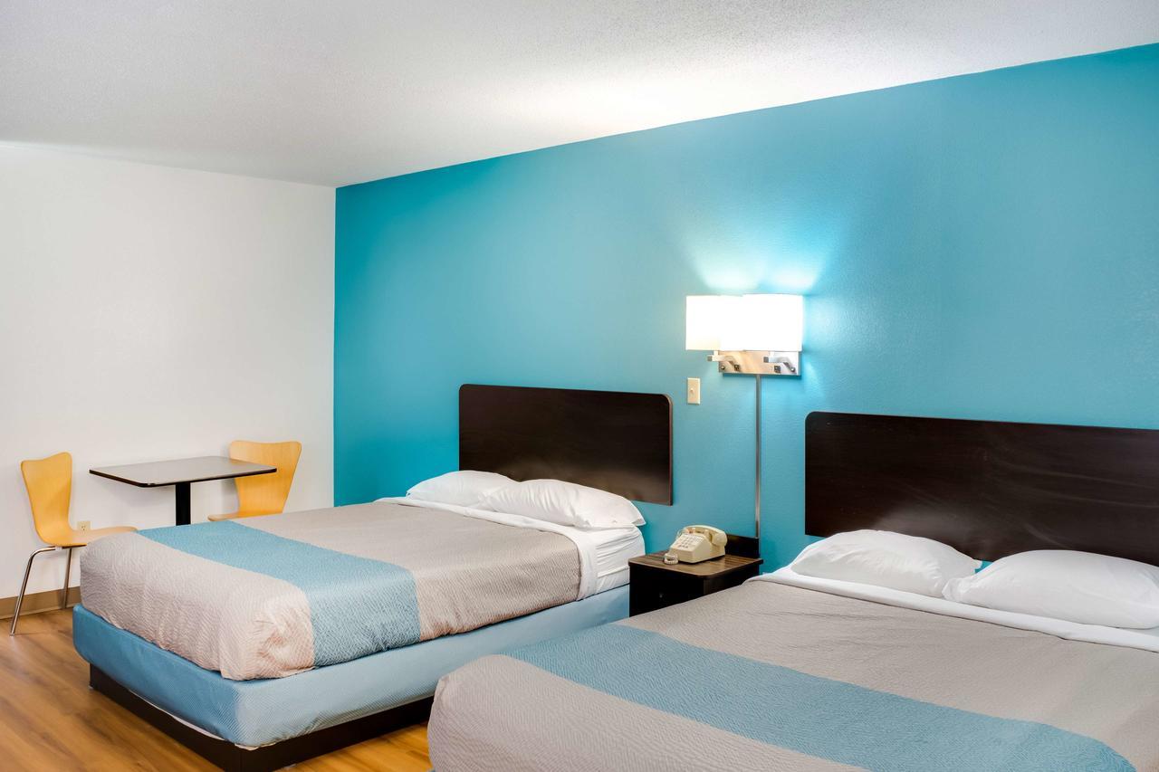 Motel 6-Richmond, In 外观 照片